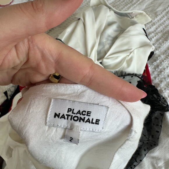 Place Nationale Wrap Mini Dress Sz 2 White Linen Embroidered Scallop Trim - Picture 2 of 7